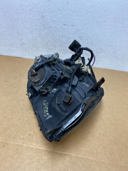 2006 to 2011 Cadillac DTS Right Passenger RH Side Xenon Hid Headlight AD4505 DW10