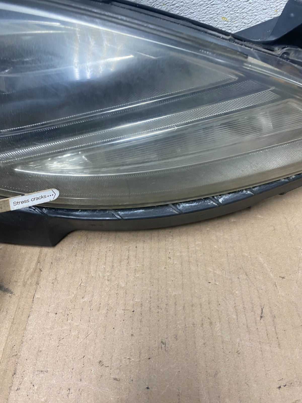 2009 - 2010 Mazda 6 Right Passenger Side Xenon Headlight Oem R6905 DW5