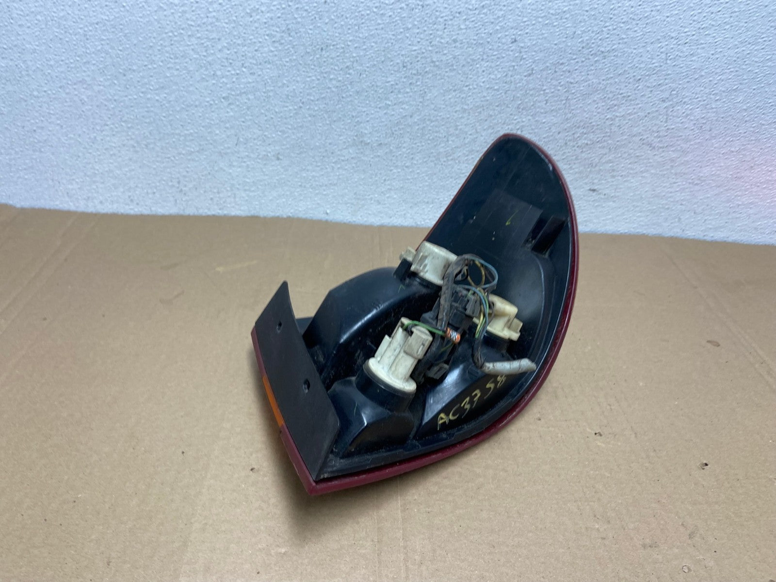 2000-2002 Saturn SL S-Series Left Driver LH Side Tail Light DEPO AC3758 LK4