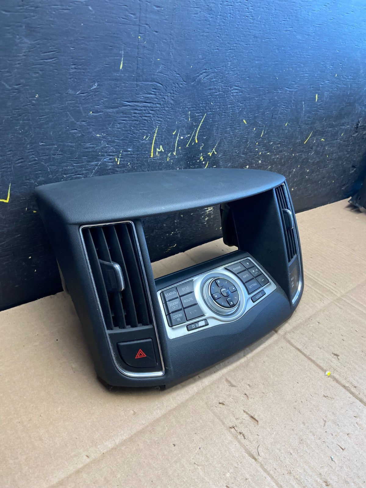2009-2014 Nissan Maxima Center Console Climate Control Radio Bezel OEM aa4881 DG2