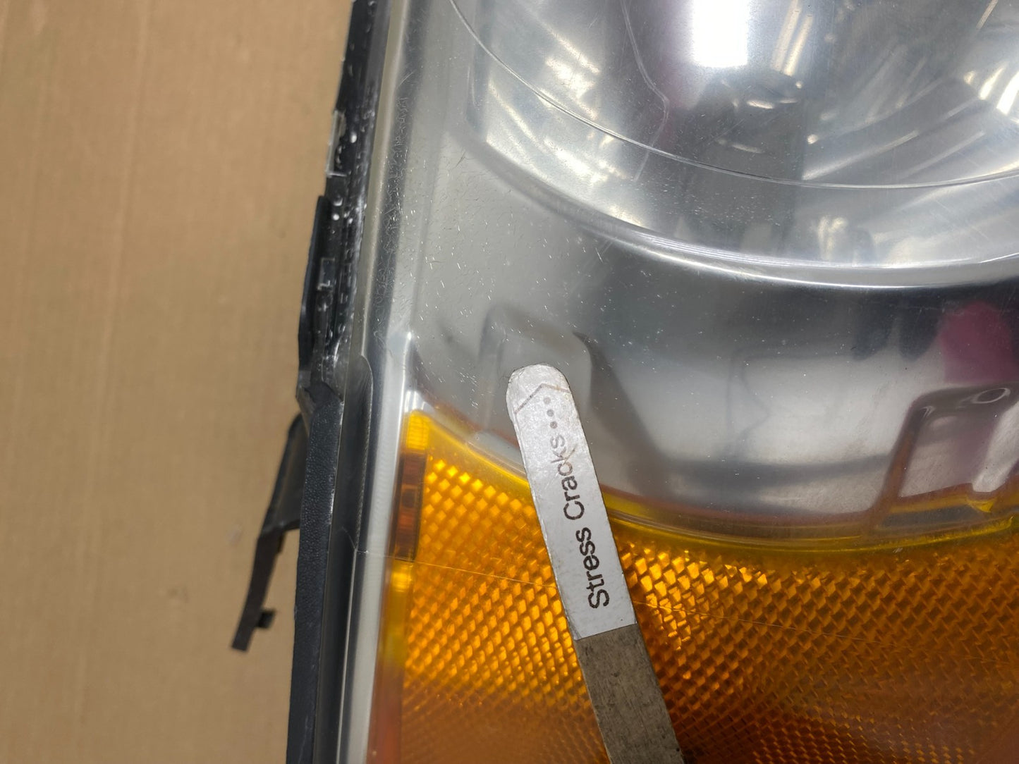2008 to 2012 Ford Escape Headlight Right Passenger RH Side Halogen AG8843 DW4