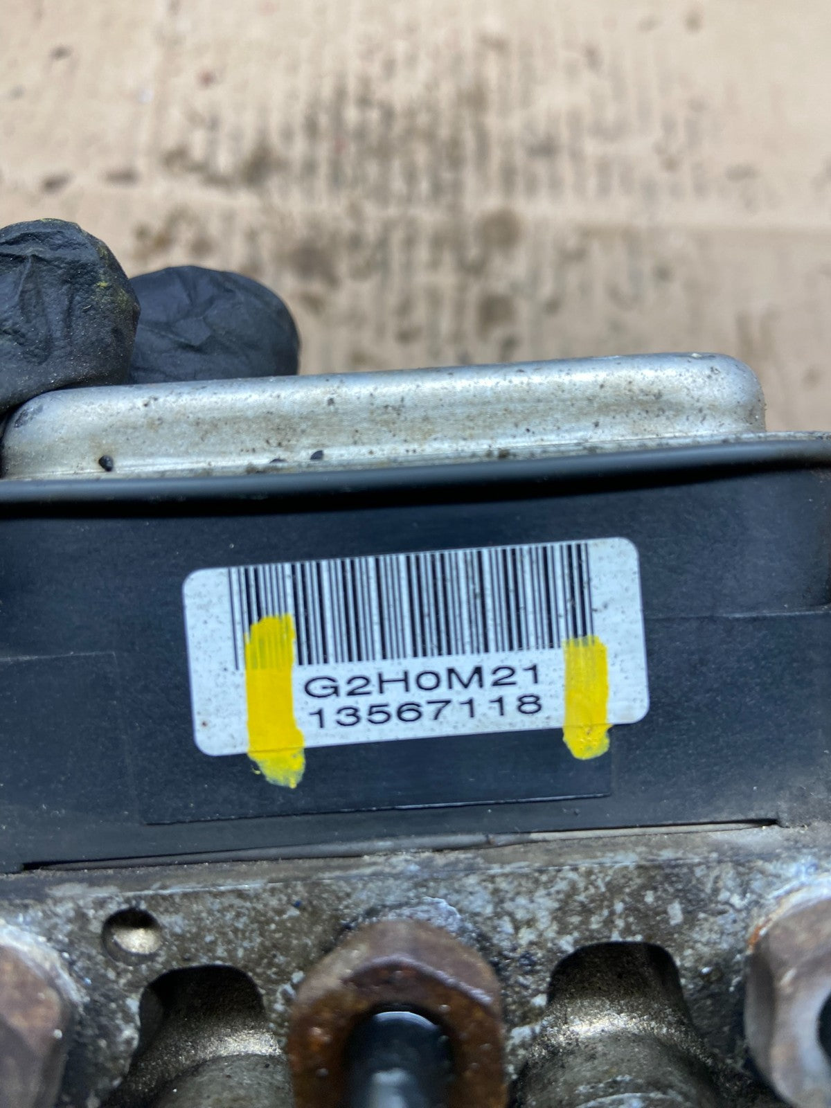 2004-2006 Chevrolet Express ABS Pump Control OEM 13567118 Module Q6116 DG6