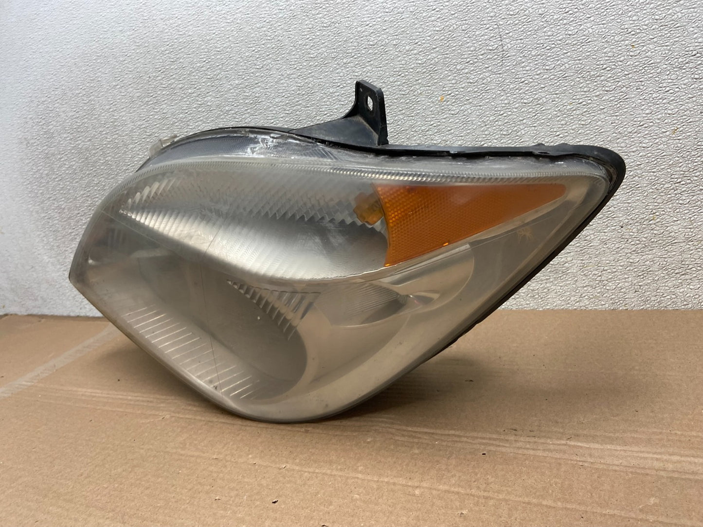 2007 to 2013 Mercedes Sprinter Headlight Left Driver Side Halogen Oem AB0983 DW1