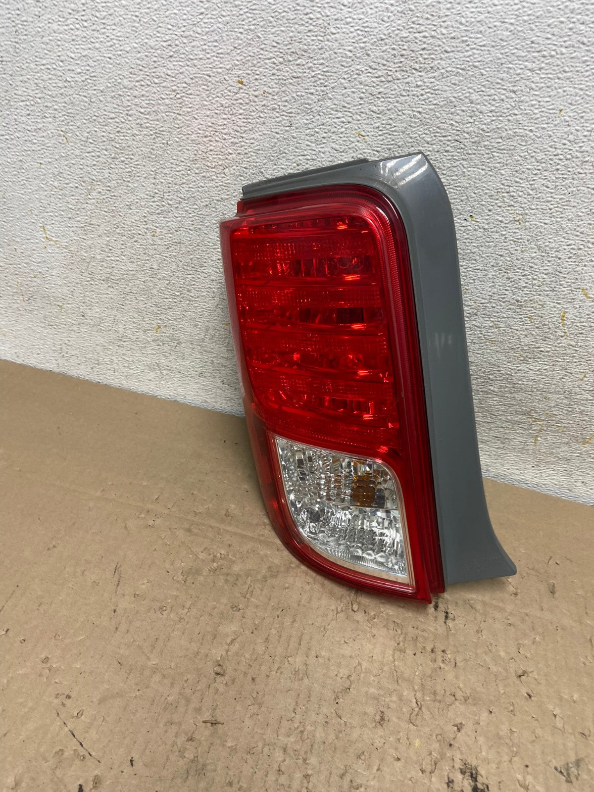 2011 - 2015 Scion XB Left Driver LH Side Tail Light AI2482 LK0