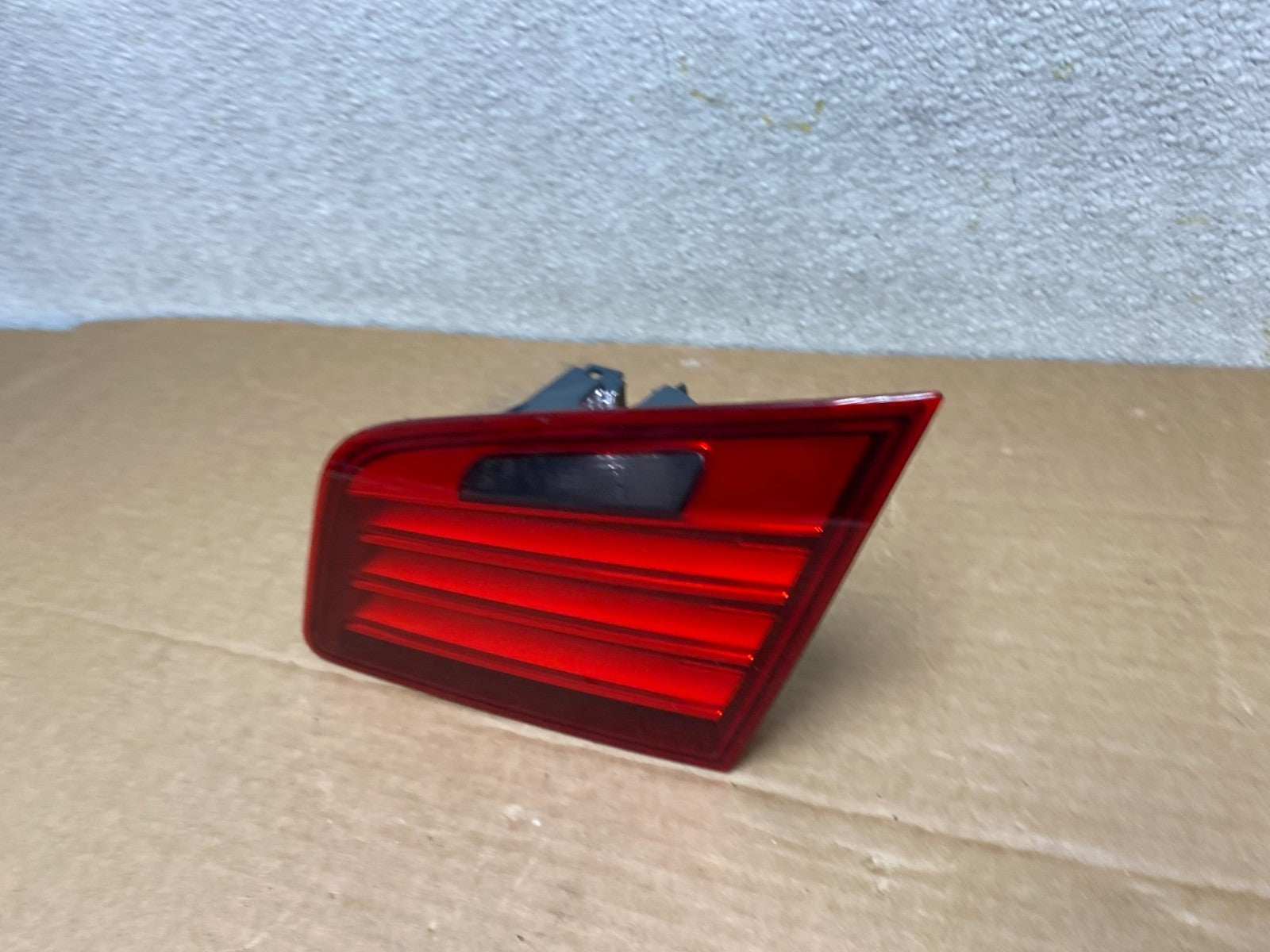 2011-2013 BMW 5 F10 Rear Right Passenger Rh Trunk Inner Tail Light OEM Z1304 DW1