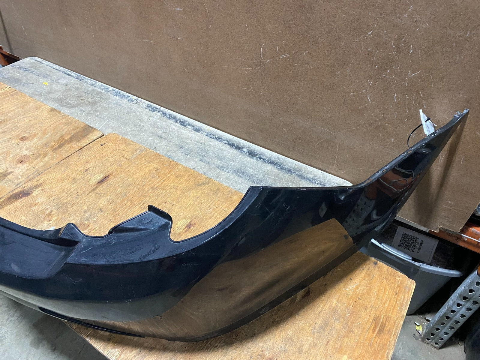 2013 to 2016 Lincoln MKS Rear Bumper Cover OEM X0047 PS5
