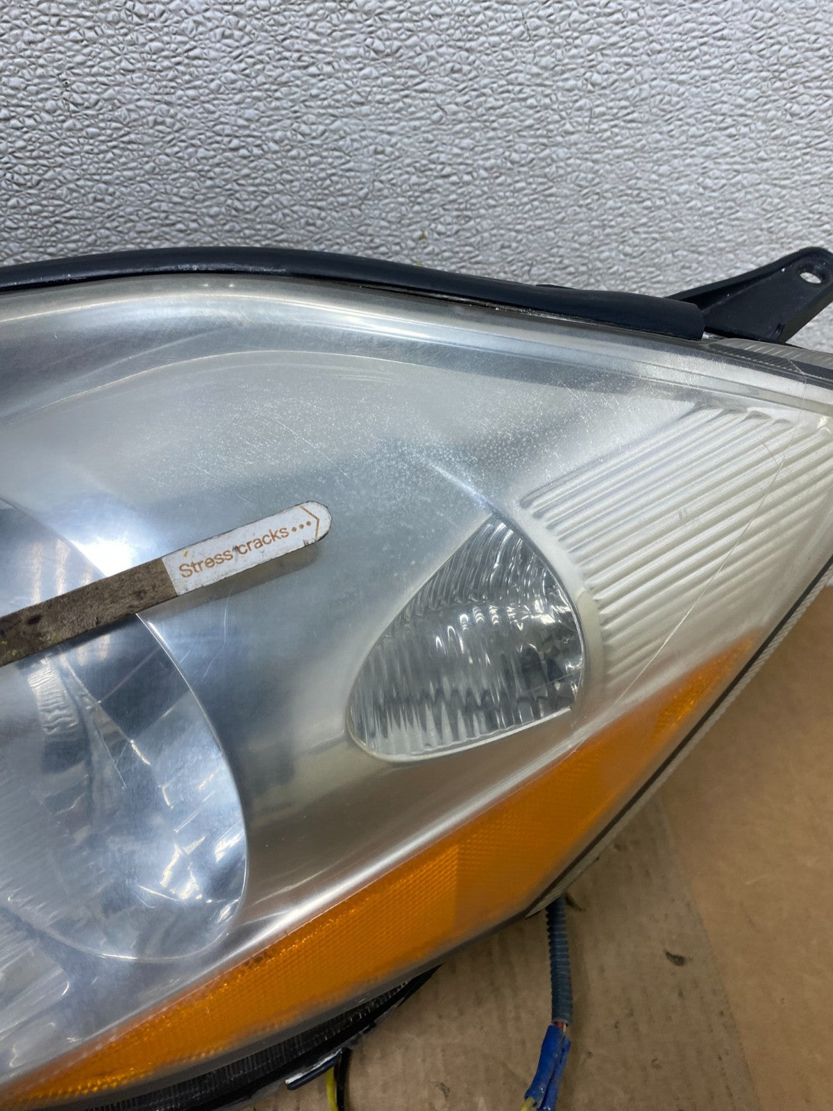2006 to 2010 Toyota Sienna Left+Right Side Set Headlights Halogen W8331 DW8