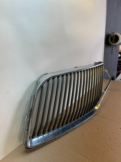 2013 to 2016 Lincoln MKT Left Driver LH Side Front Grill Grille ah6385 DG2