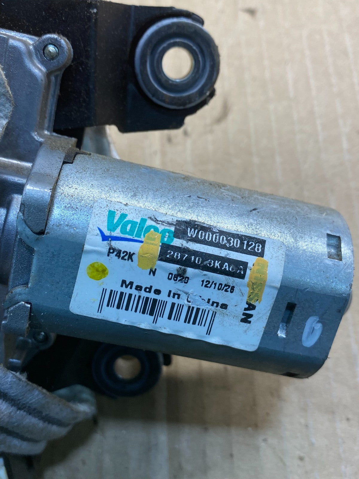 2013-2016 Nissan Pathfinder Back Door Rear Wiper Motor Wiper Blade AC0878 DG4