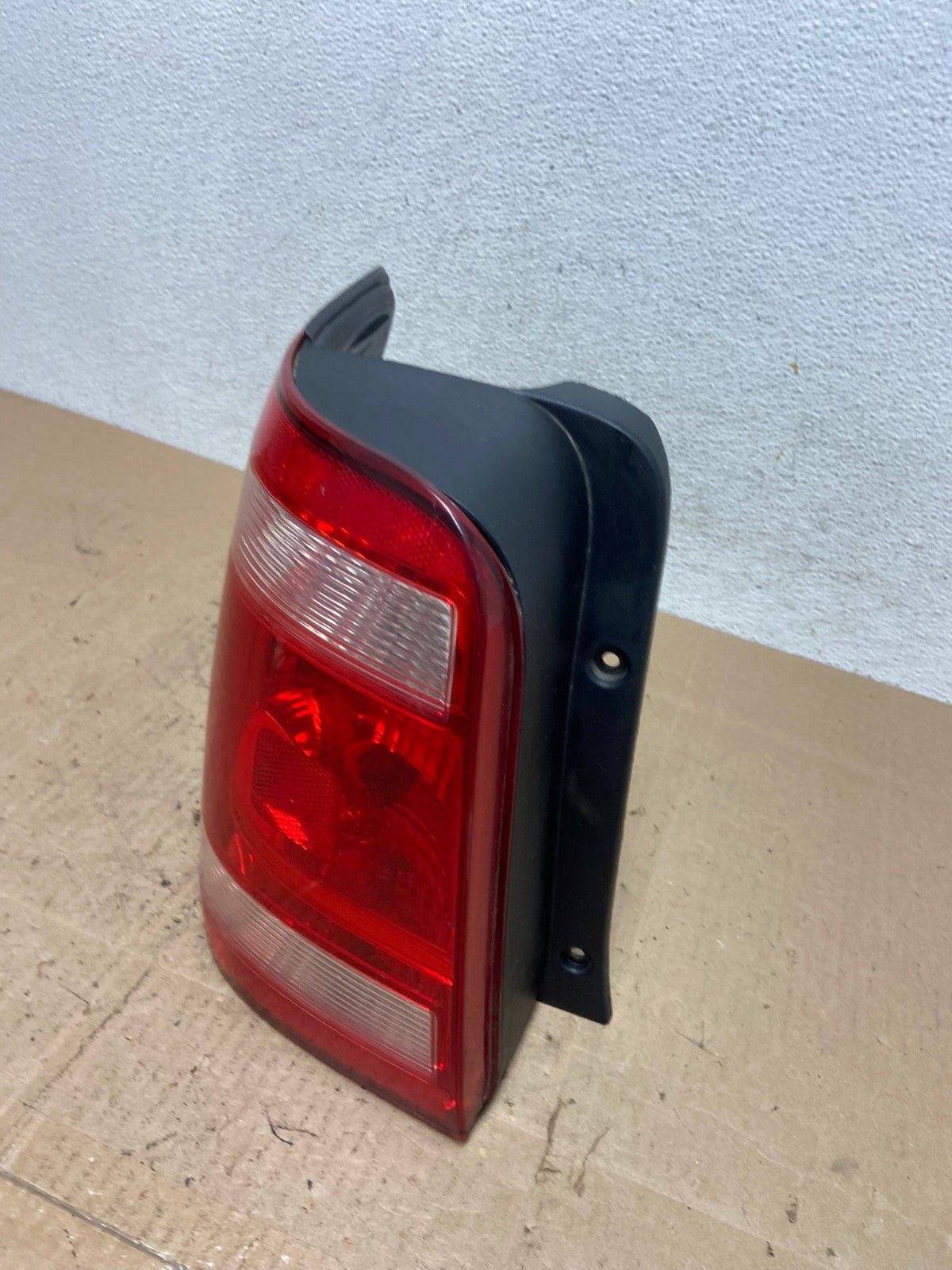 2008 to 2012 Ford Escape Left Driver LH Side Tail Light AE6583 LK1