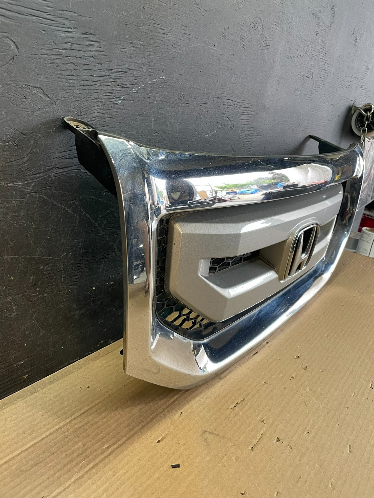 2009 to 2011 Honda Pilot Front Upper Grill Grille AF3329 DG2