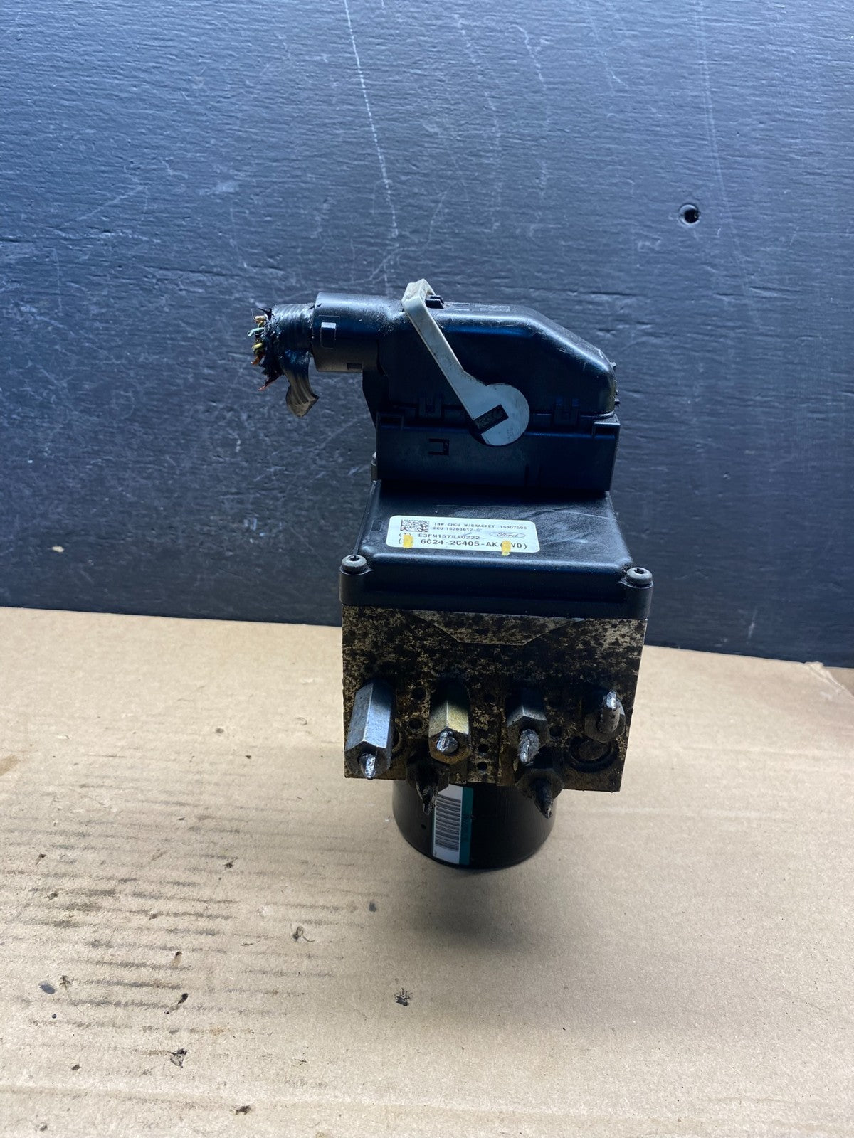 2006 2007 Ford E250 E350 Anti-Lock ABS Antilock Brake Pump ae2232 DG1