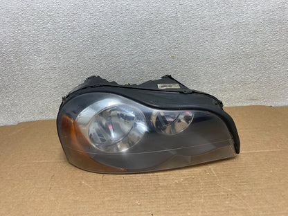 2003 to 2006 Volvo XC90 Right Passenger Rh Side Headlight Halogen Z1346 DW0