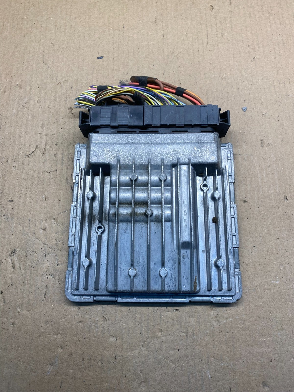 2007 to 2010 Bmw 323i Ecm Ecu Engine Computer AH3352 DW1