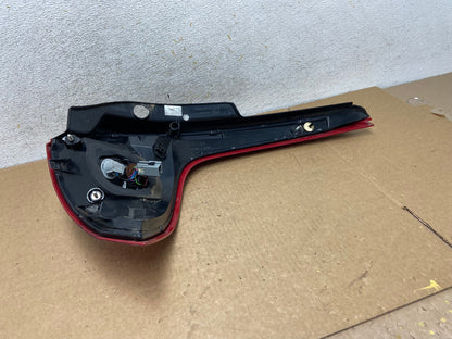 2009 to 2011 Volvo XC60 Left Driver LH Tail Light AI3451 LK4