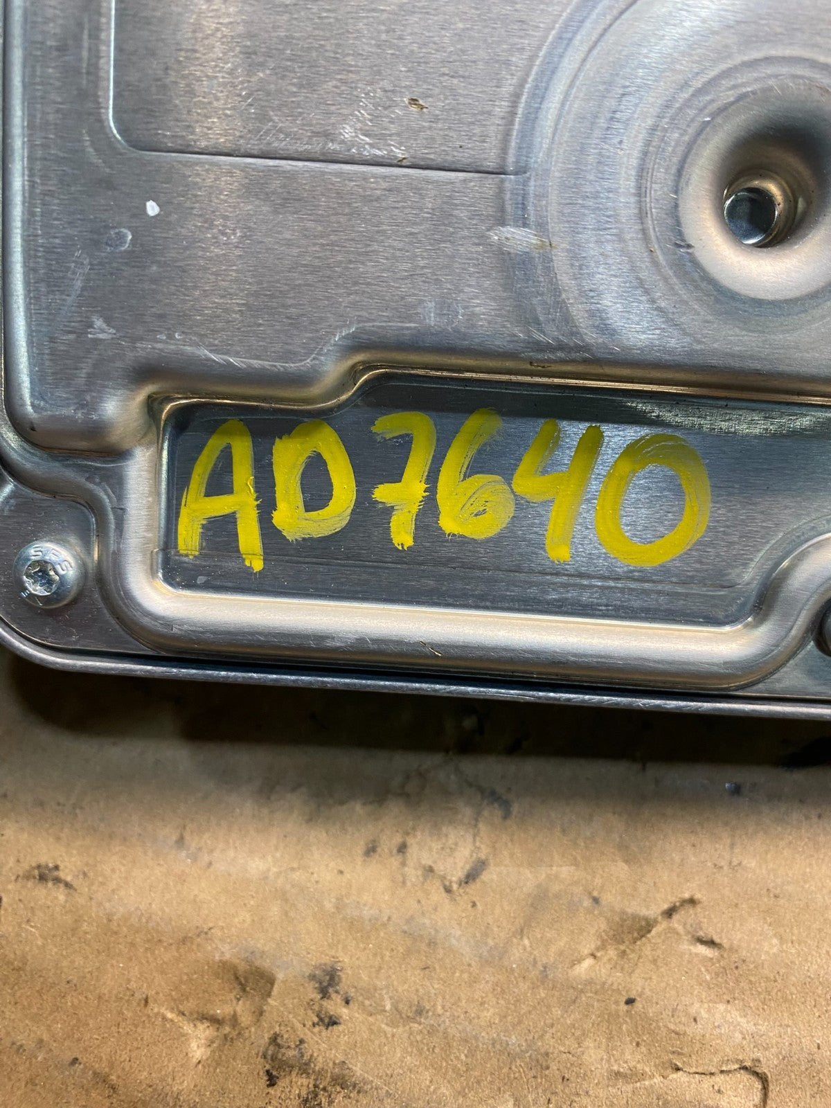 2011 to 2012 Audi A4 2.0L Engine Computer Ecu Pcm Ecm Pcu AD7640 DG3