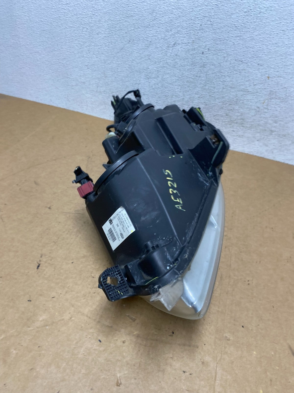 2011 2012 2013 Buick Regal Right Passenger RH Side Headlight AE3215 DW9