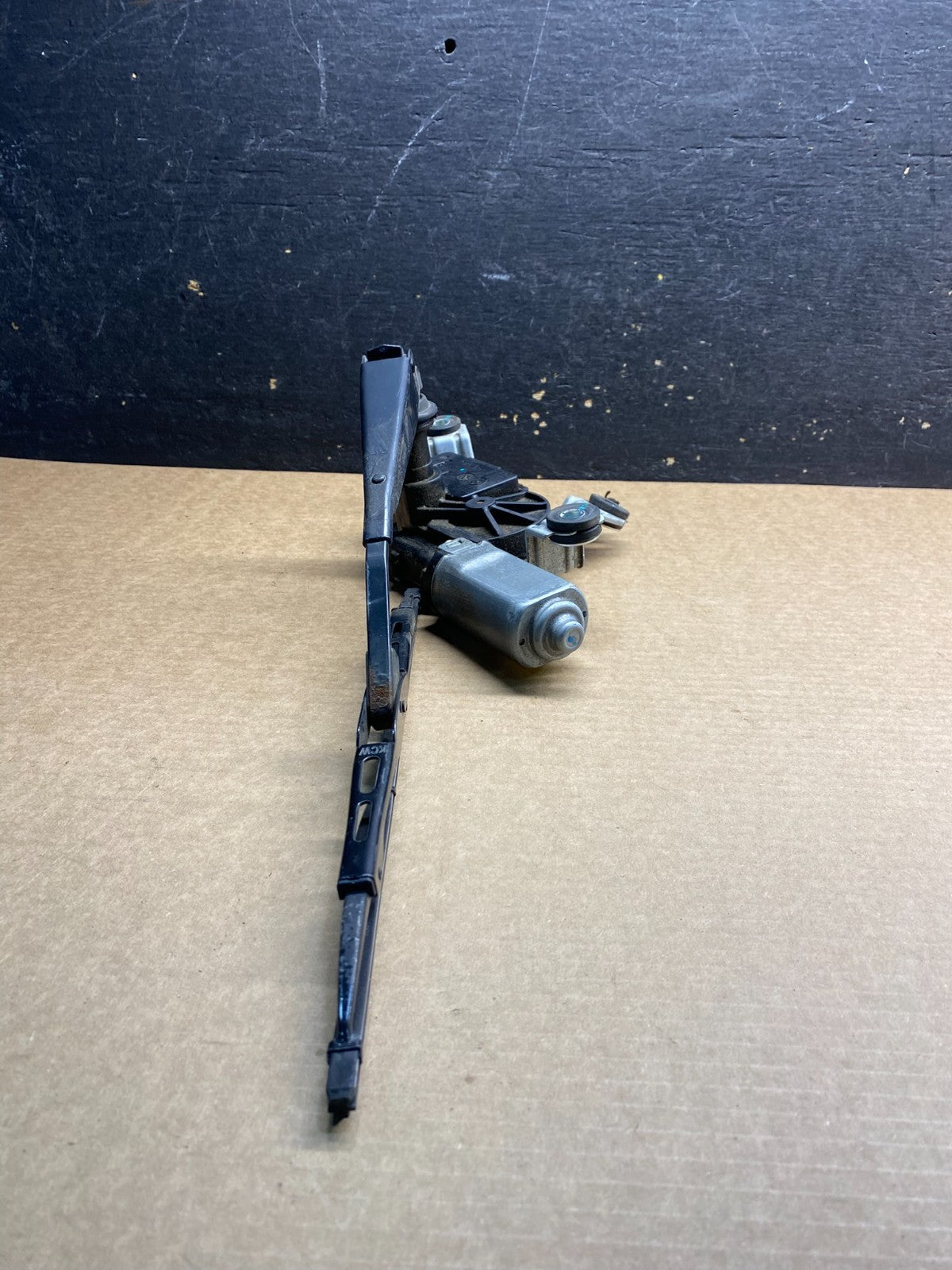 2010 to 2016 Cadillac SRX Rear Windshield Washer Wiper Motor z9037 DG2