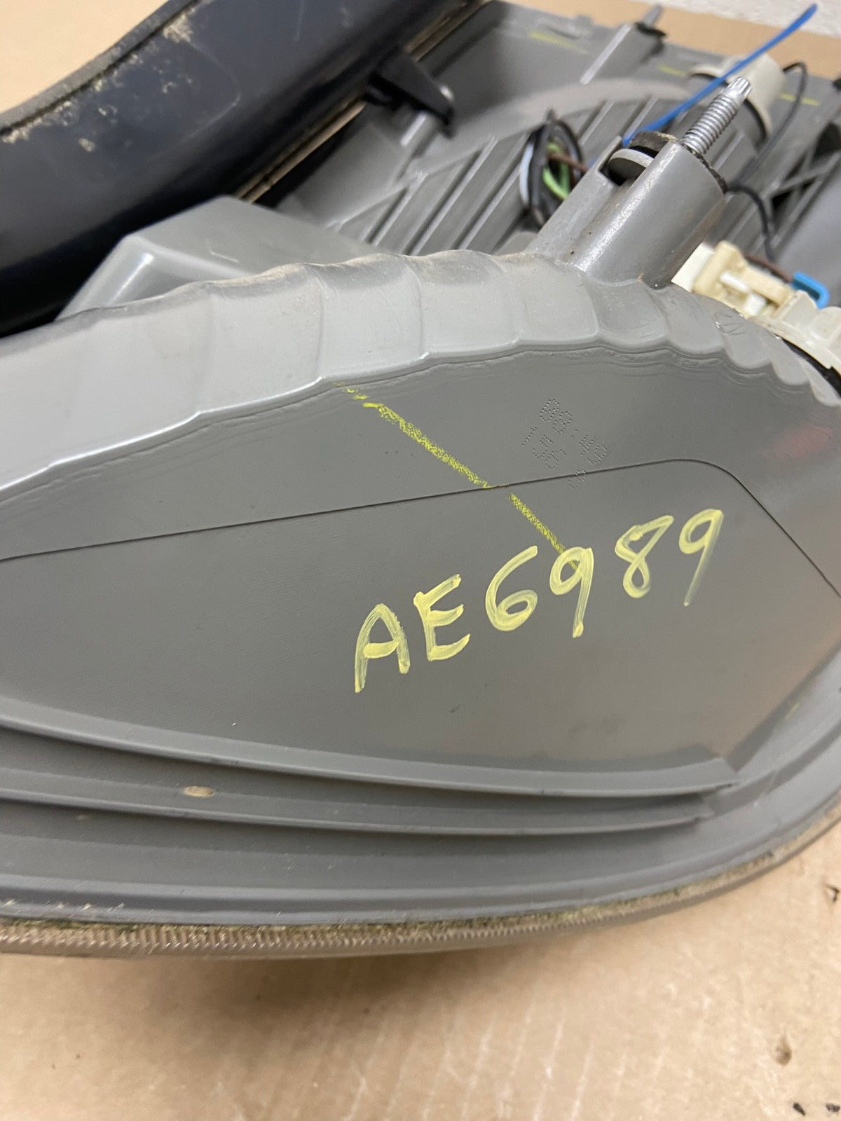 2007 2008 2009 Saturn Aura Left Driver LH Side Tail Light AE6989 LK7