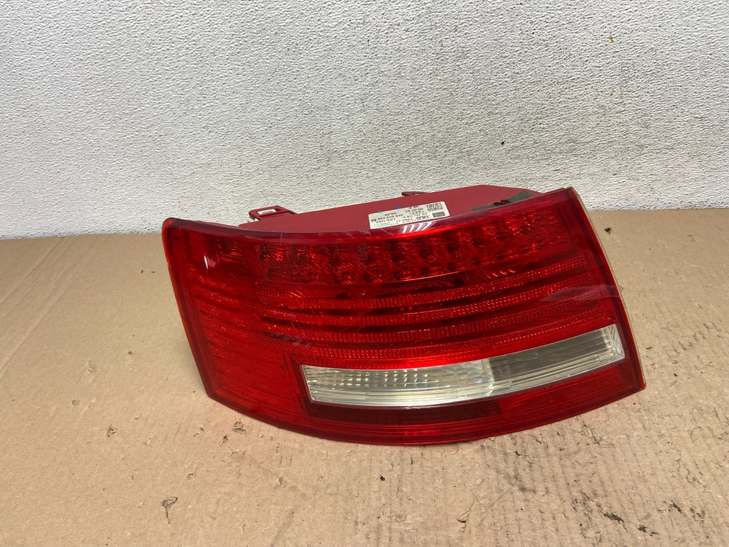 2005 - 2008 Audi A6 Sedan Quattro Left Driver Side Tail Light AF4305 LK0