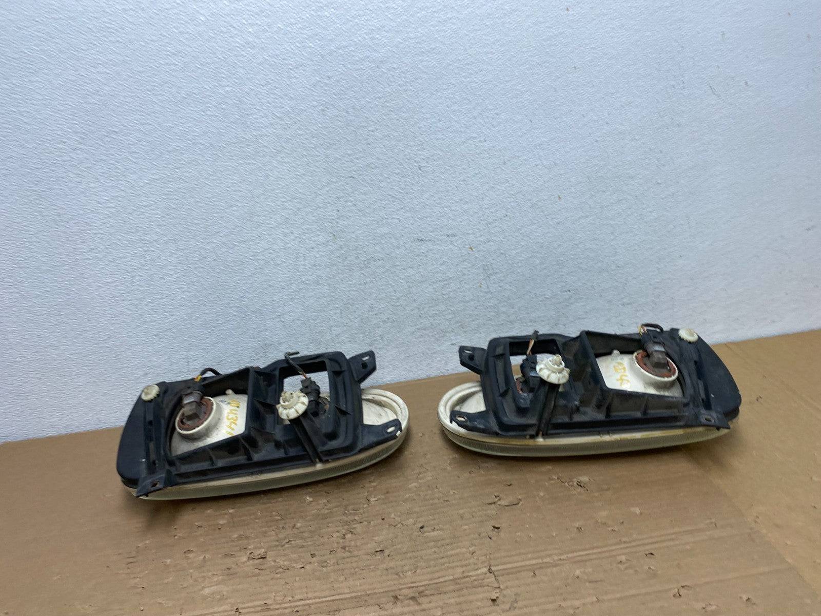 1993-1999 Volkswagen Golf MK3 Left+Right Side Set Halogen Headlights AD4341 DG6