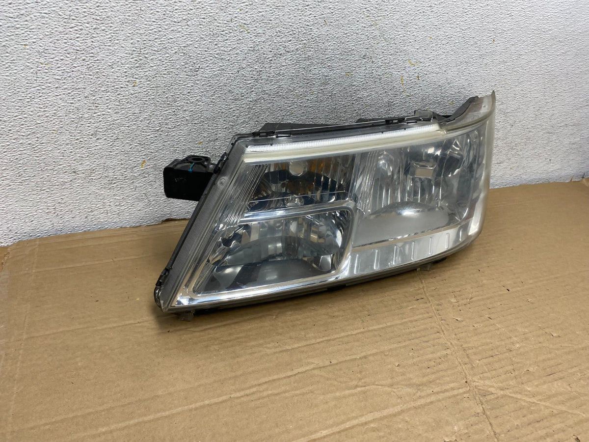 2009 to 2017 Dodge Journey Headlight Left Driver Lh Side Halogen AH2254 DW1