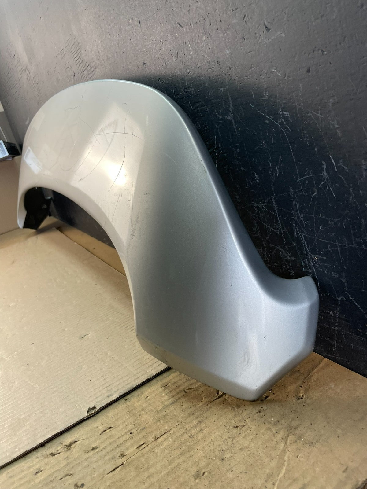 1999 to 2003 LEXUS RX300 Rear Spoiler Gate Hatch Wing AC20271
