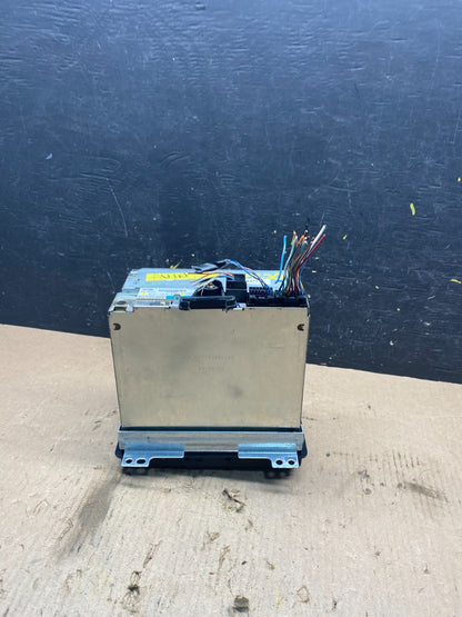 2003-2004 Lincoln Aviator Am Fm CD Player Radio Receiver OEM q9230 DG6
