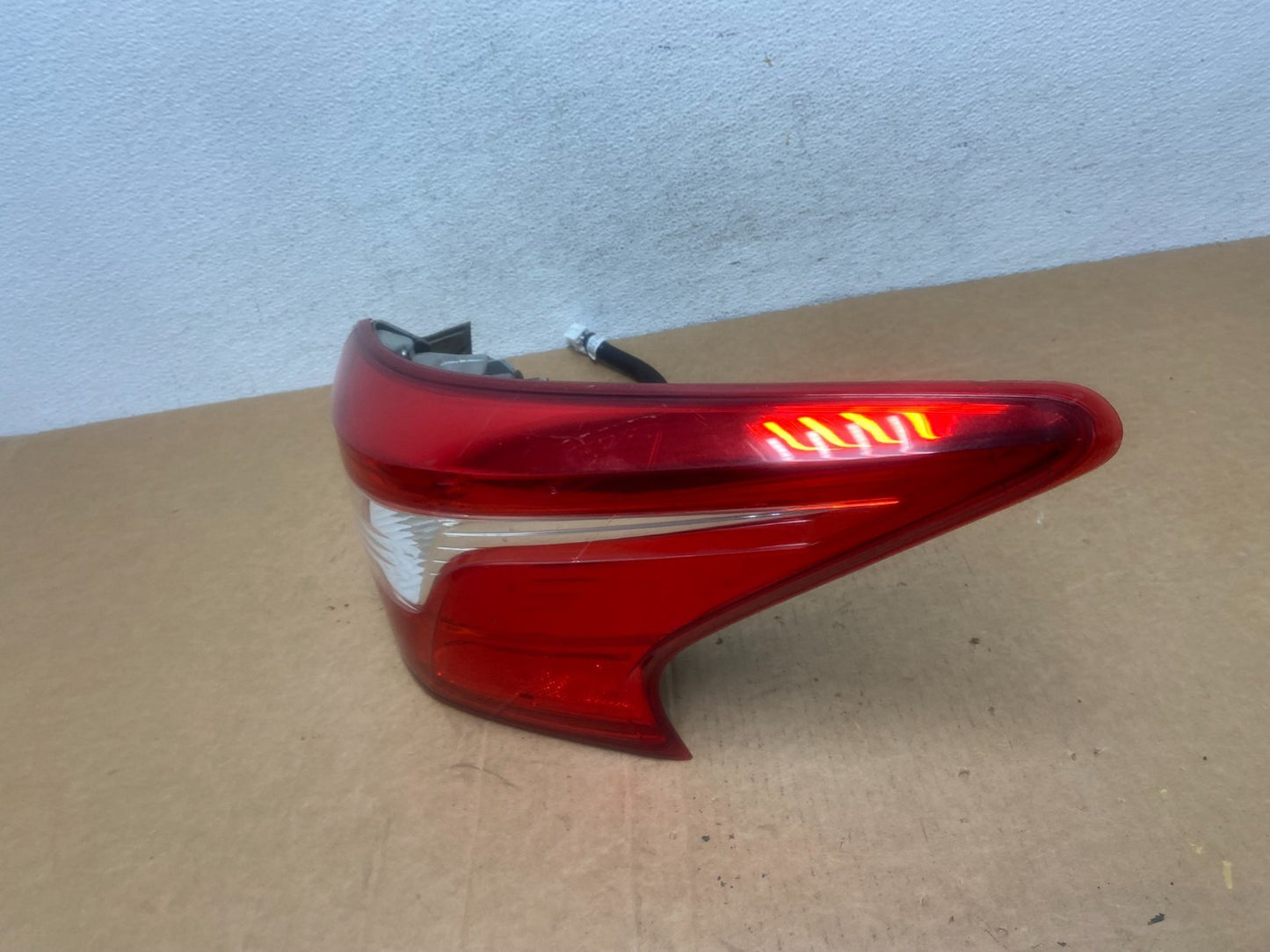 2016 2017 2018 Nissan Sentra Right Passenger RH Side Tail Light AD6018 DW1