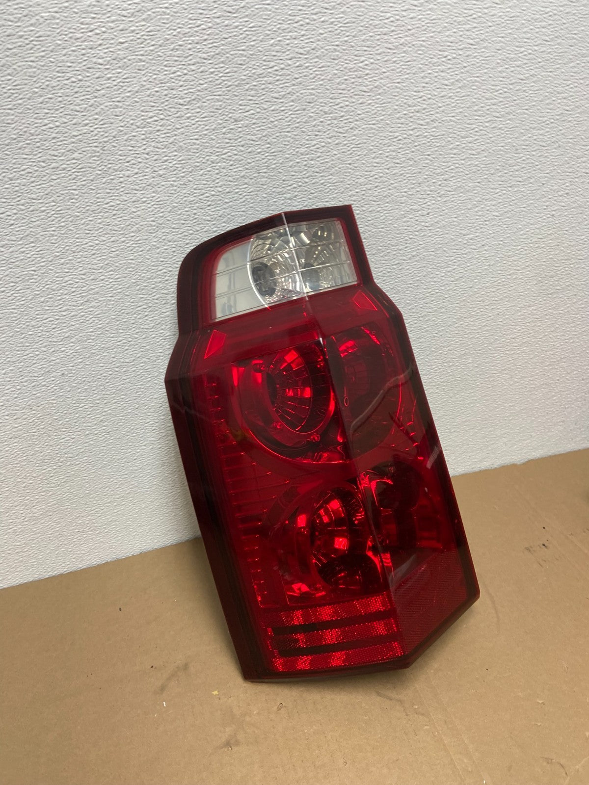 2006 to 2010 Jeep Commander Left Driver Side Tail Light OEM AB6324 DW2