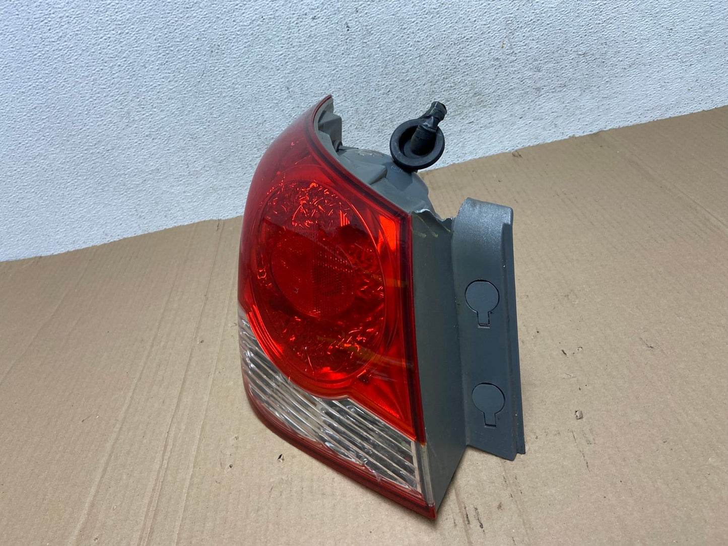 2011 2012 2013 2014 Chevrolet Cruze Left Driver LH Side Tail Light AE8915 LK1