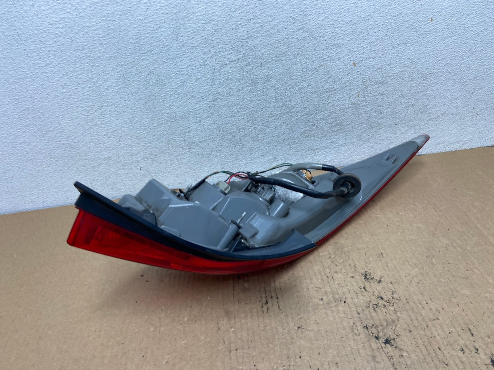 2009 2010 2011 Nissan Maxima Right Passenger RH Side Tail light AG2264 LK3