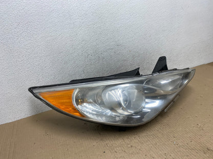 2011 - 2014 Hyundai Sonata Right Passenger Rh Side Headlight Halogen AE9749 DW2