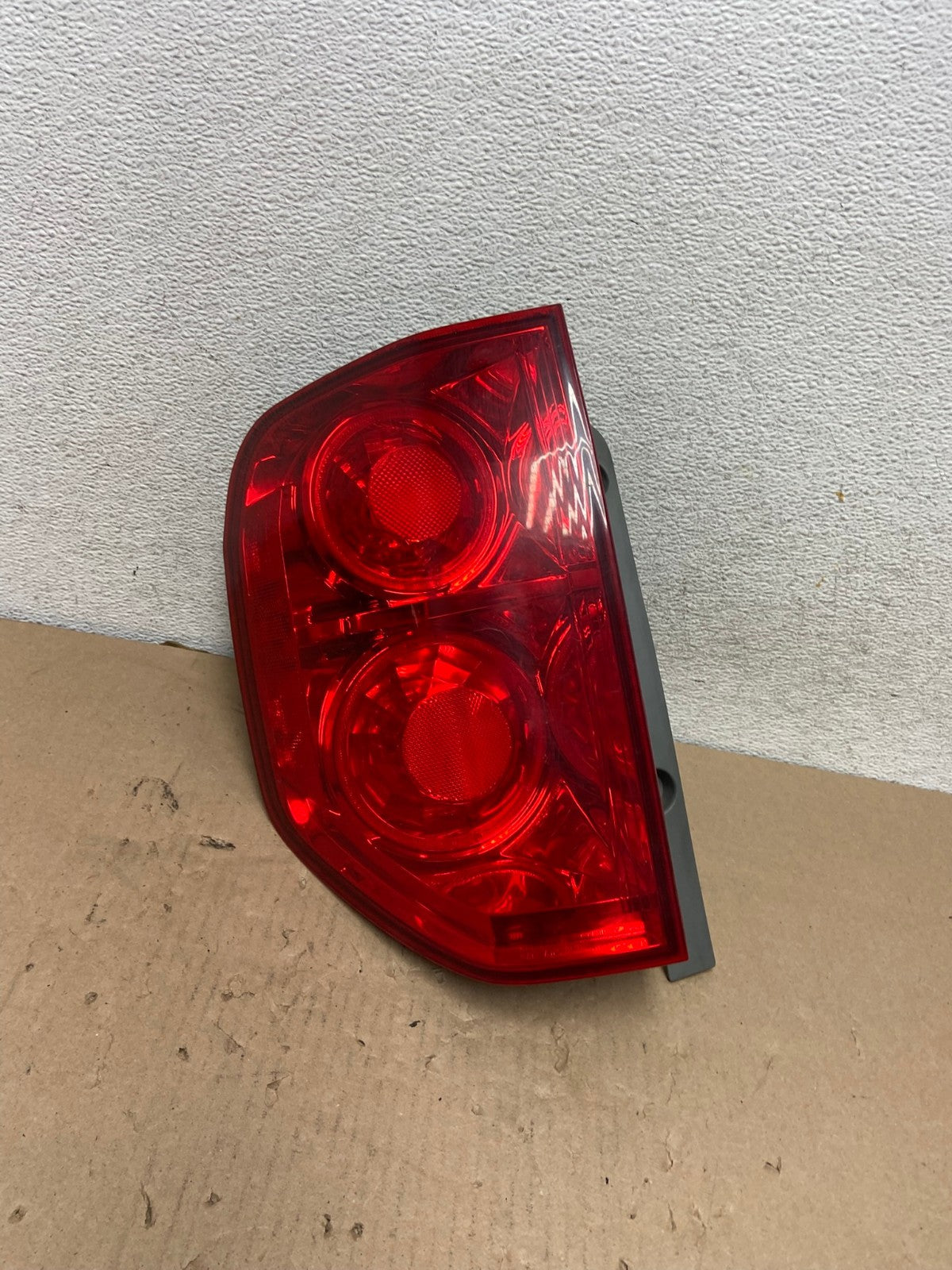 2003 2004 2005 Honda Pilot Left Driver LH Side Tail Light AG6733 LK0