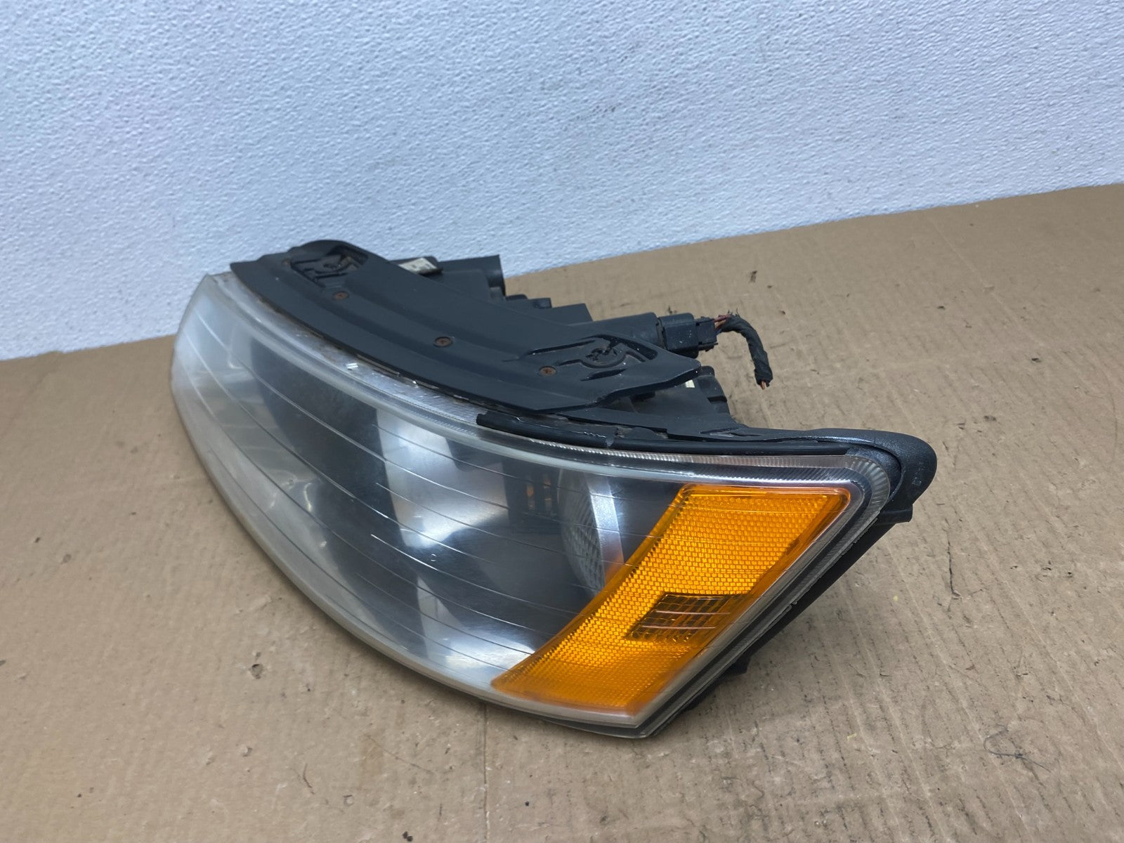 2006 to 2008 Hyundai Sonata Left Driver LH Side Headlight Halogen Oem AB8448 DW1