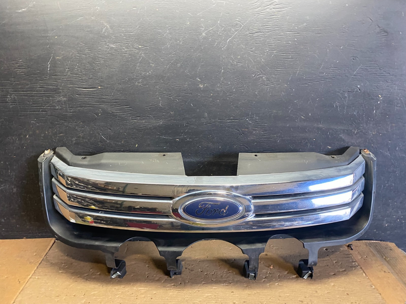 2006-2009 Ford Fusion Grill Grille With Emblem Upper Oem s3351 DG0