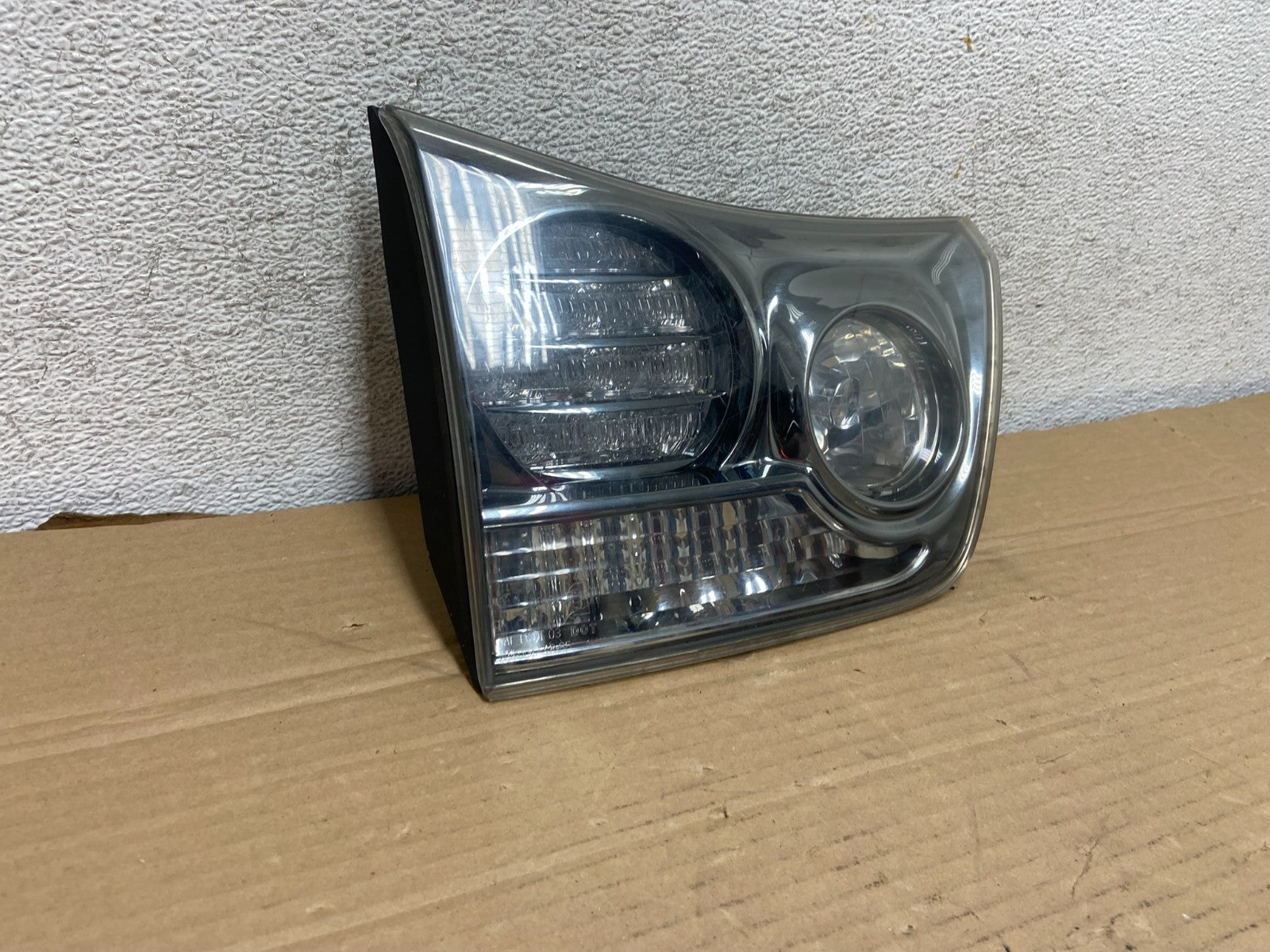 2006 to 2007 Lexus RX400H Left Driver LH Side Inner Tail Light AG8931 DW1