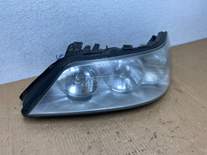 2005 to 2011 Lincoln Town Car Left Driver LH Side Headlight AD1088 DW2