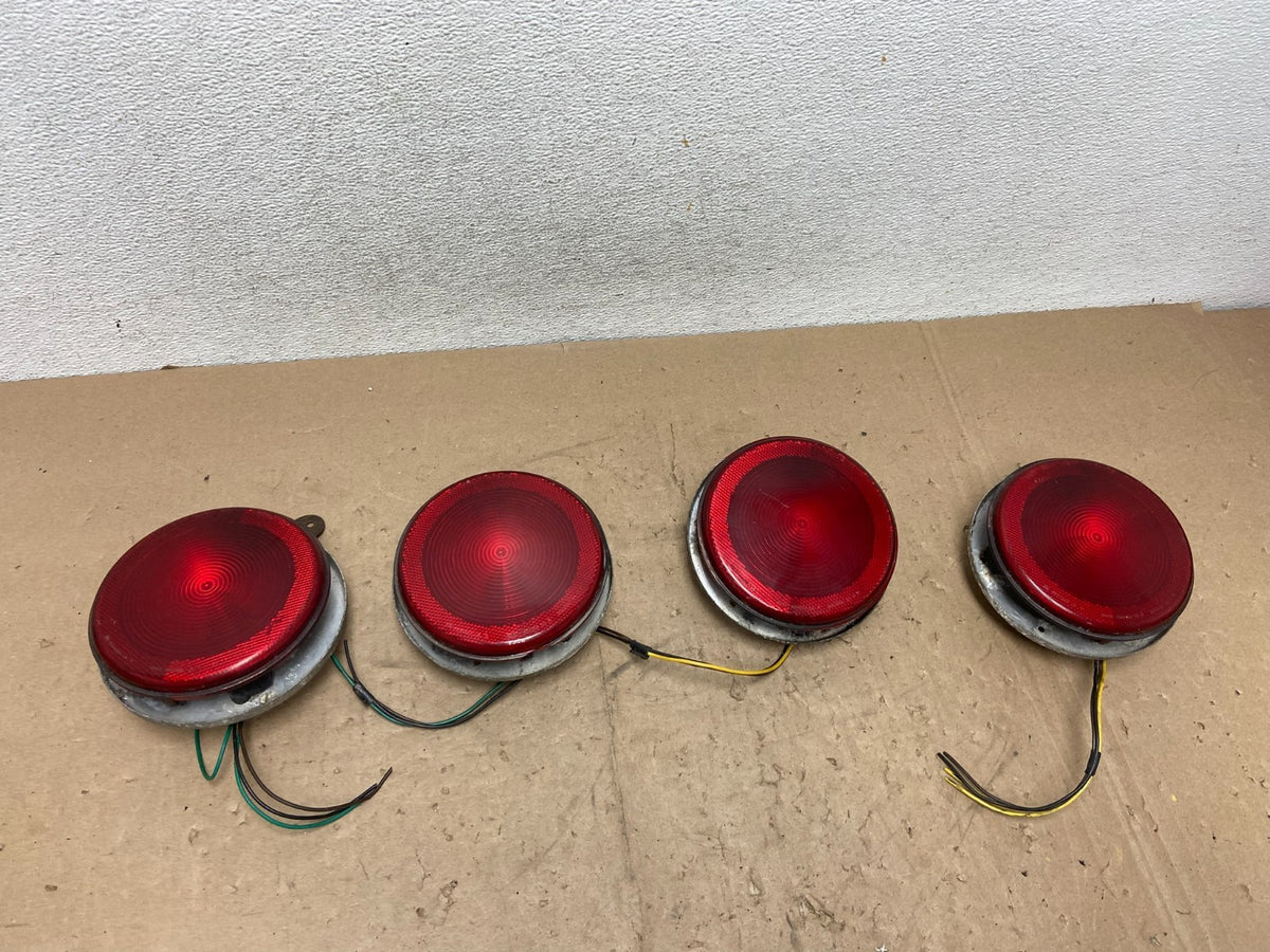 1984 to 1990 Chevrolet Corvette Left+Right Set Side Tail Lights AG5414 PS0