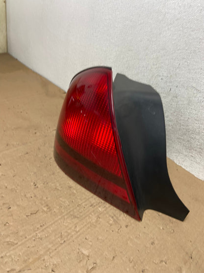 2003-2011 Mercury Grand Marquis Left Driver Lh Side Tail Light AE9348 LK1