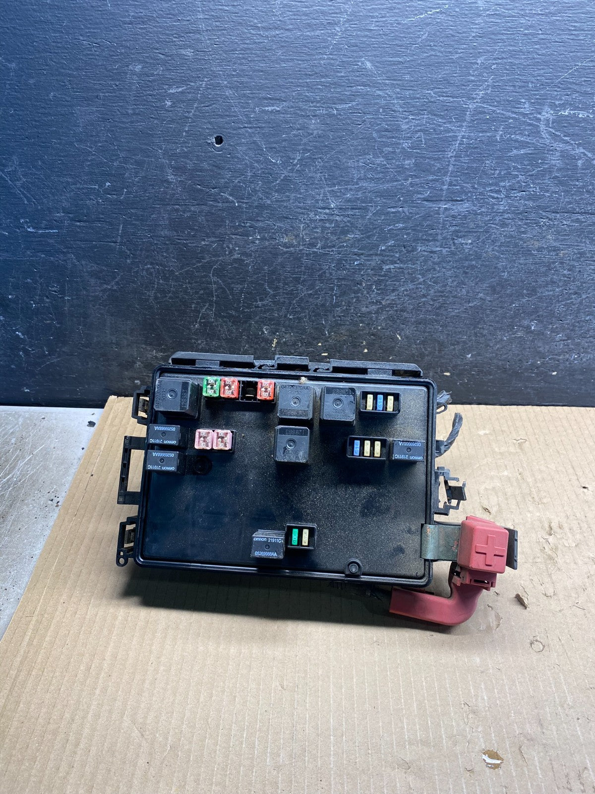 2009 2010 Dodge Charger Fusebox Fuse Box Relay Module P04692270AE AH7396 DG2