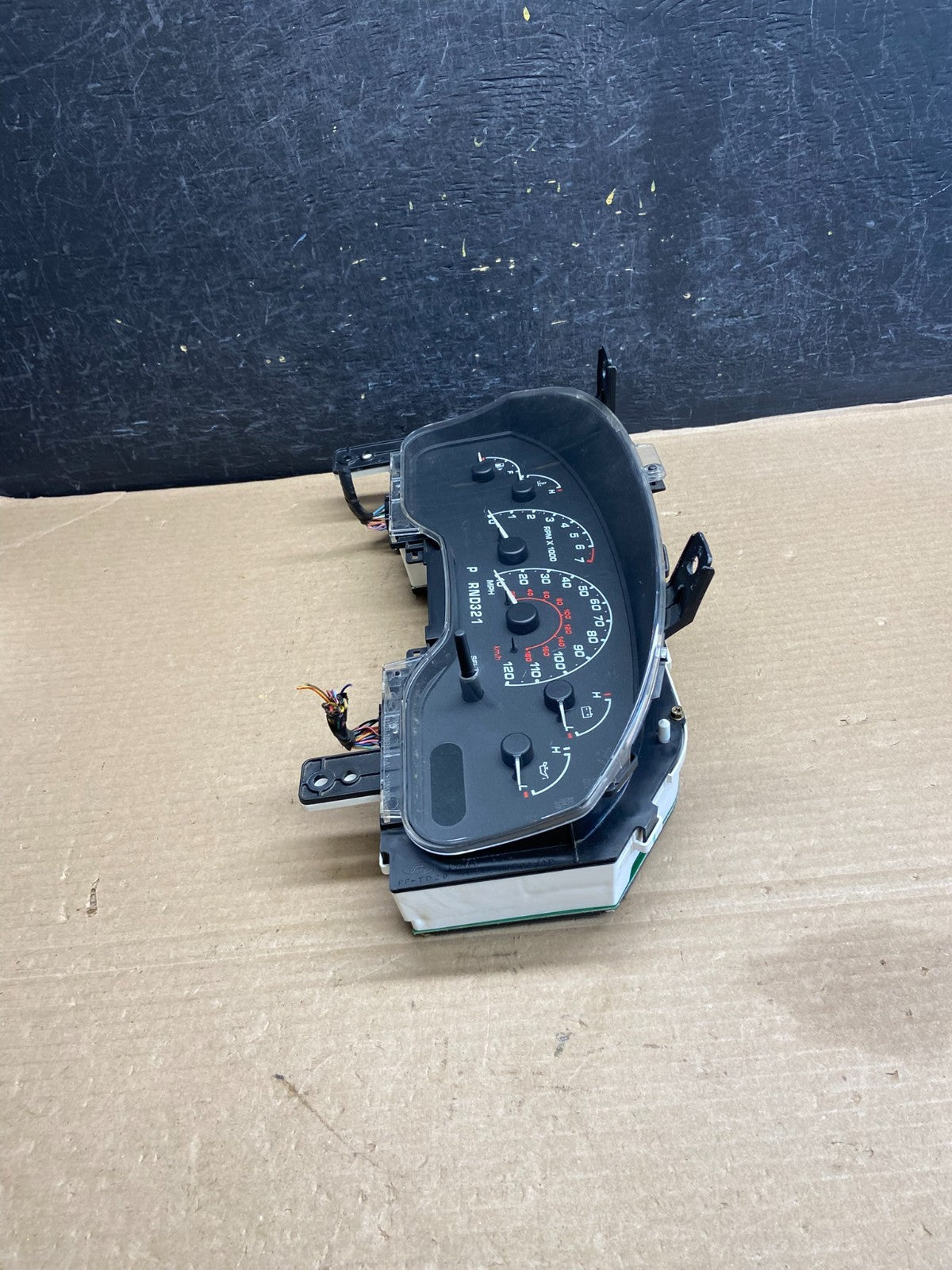 2001 2002 2003 Ford Explorer Speedometer Cluster Gauge ah1436 DG2