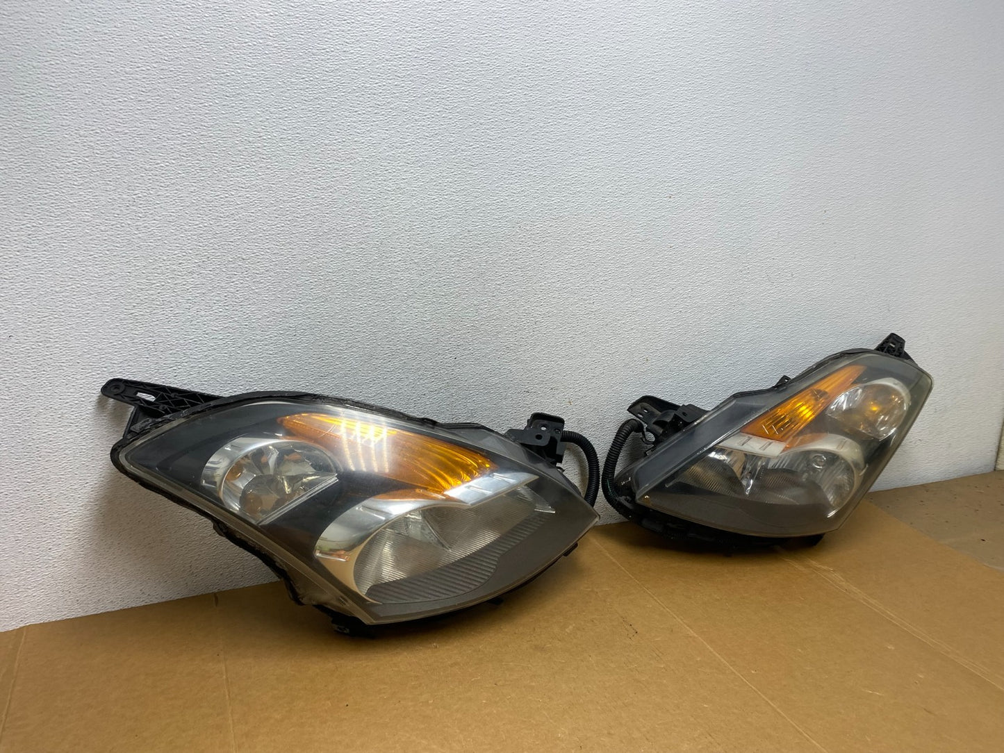 Sedan 2007 2008 2009 Nissan Altima Left+Right Set Headlights AD8944 DW2