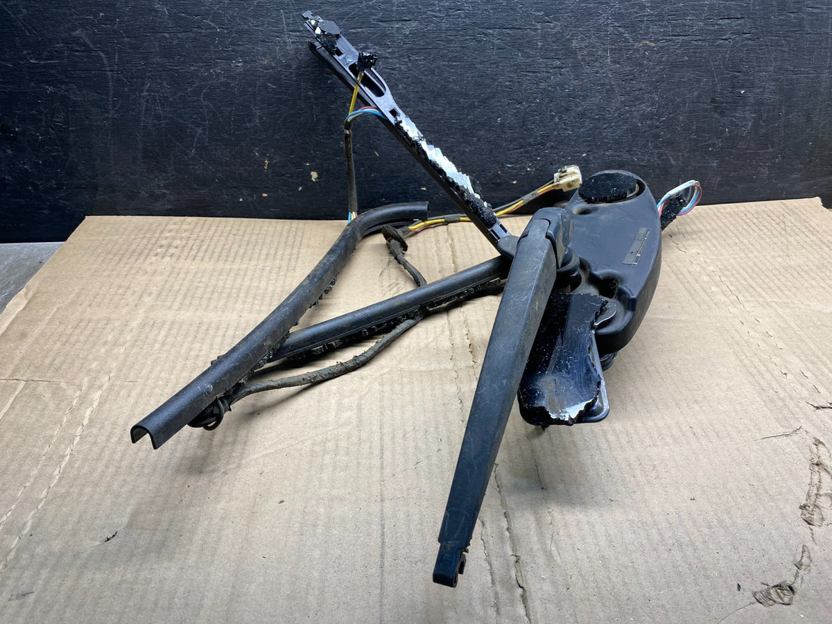 2011-2013 Jeep Grand Cherokee Tailgate Back Door Rear Wiper Motor Wiper AJ0010 D1