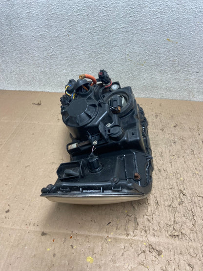 2001 to 2003 Infiniti QX4 Xenon HID Driver Left LH Side Headlight OEM Y5010 DW11