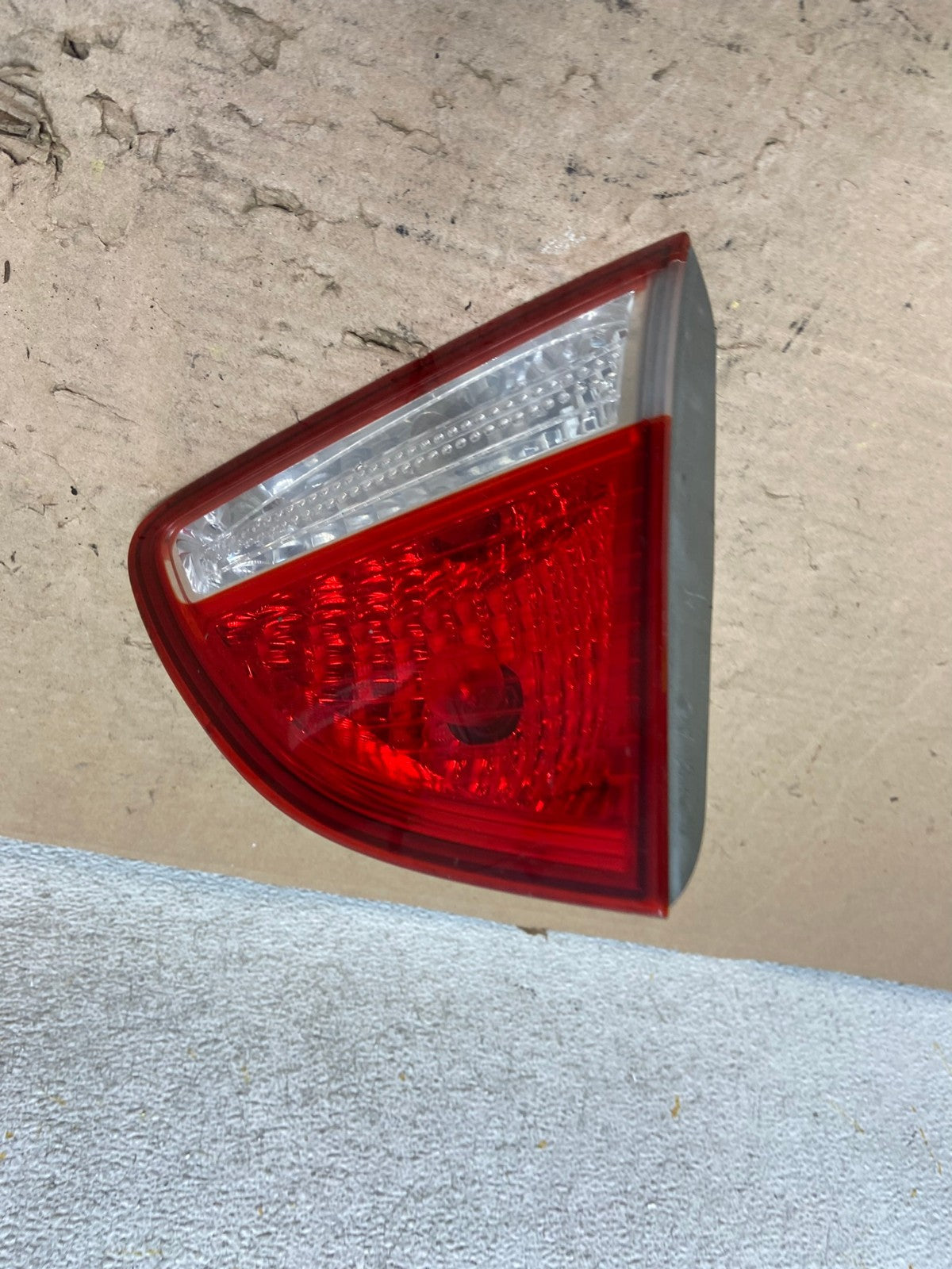 2007 to 2012 Hyundai Veracruz Right Passenger RH Inner Tail Light AI1091 LK2