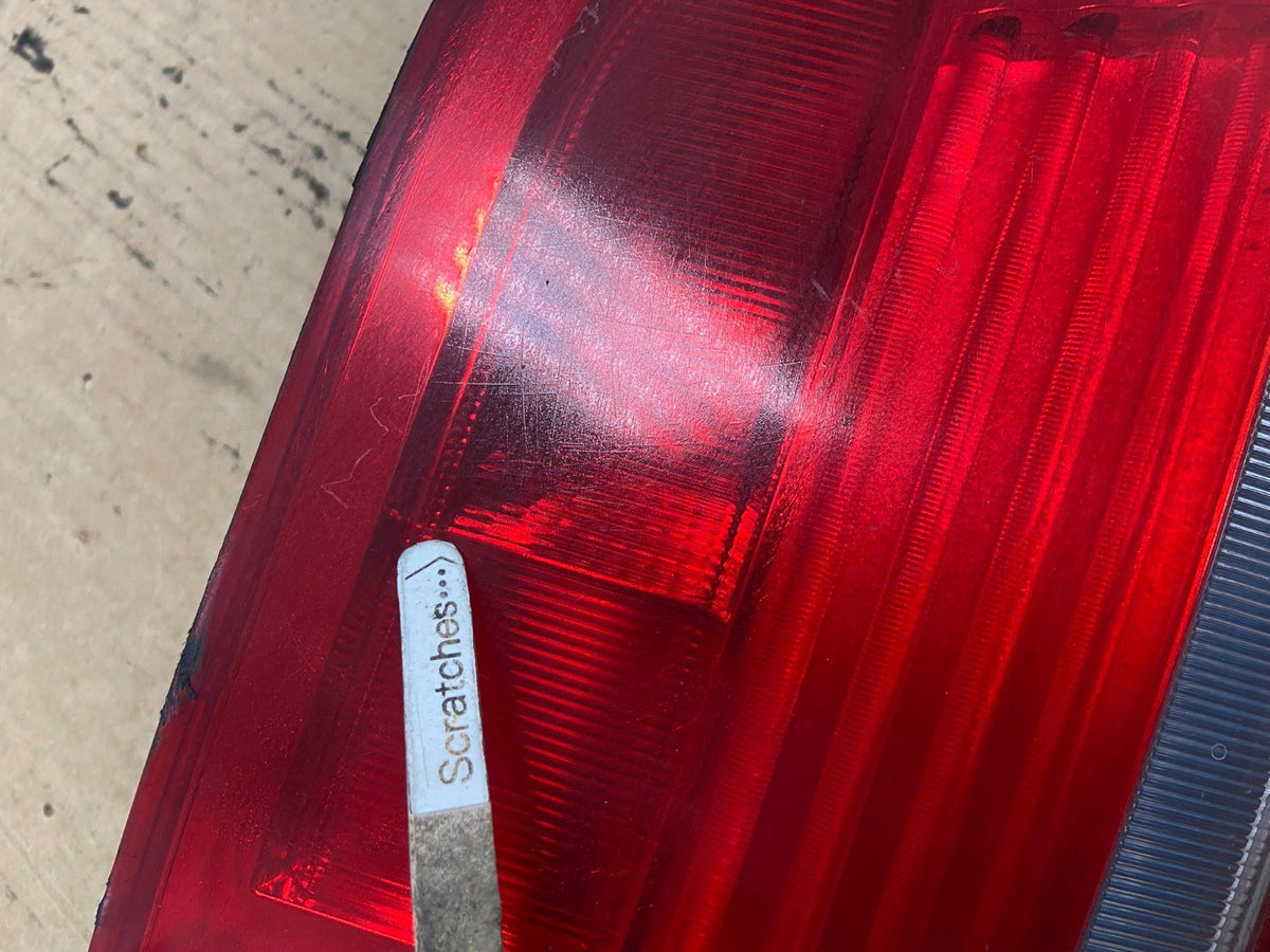2007 to 2010 Bmw X5 E70 Right Passenger Rh Side Inner Tail Light AG2164 LK3