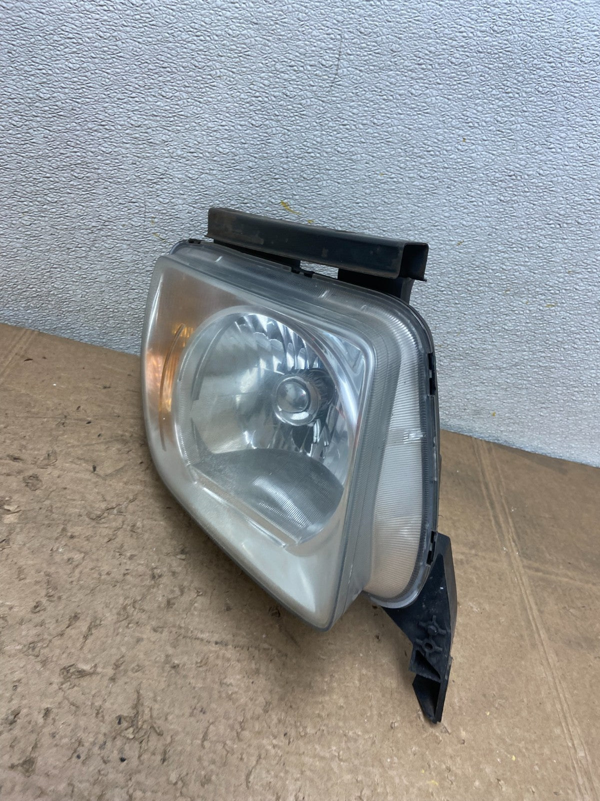 2003 to 2006 Honda Element Right Passenger Rh Side Headlight Oem Y8227 DW1