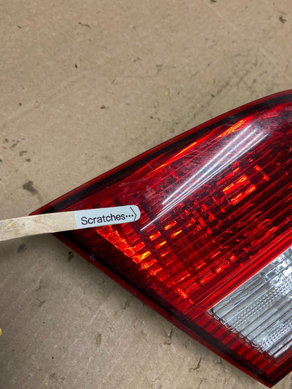 2002 2003 2004 Infiniti i35 Left Driver Lh Side Tail Light Inner Oem Y3186 DW3