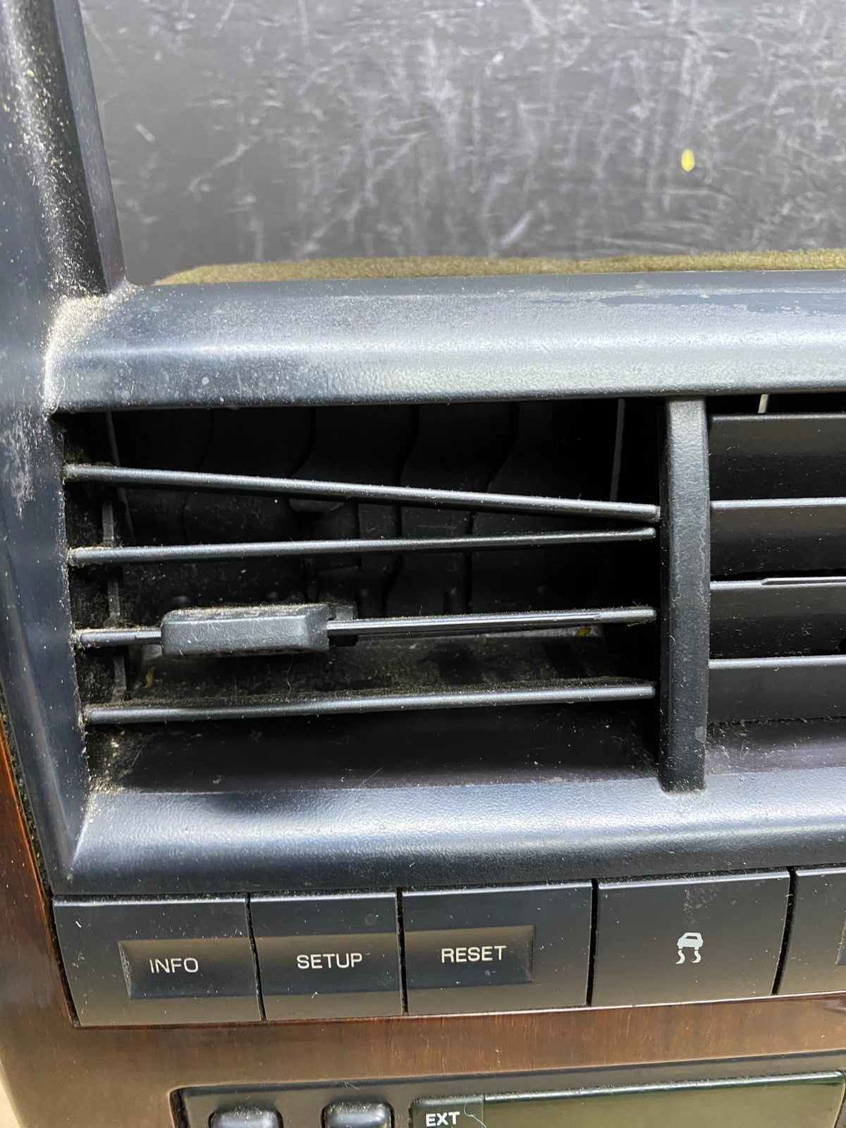 2006 - 2010 Ford Explorer Radio Heater Climate A/C Control Bezel Trim ac6570 DG4
